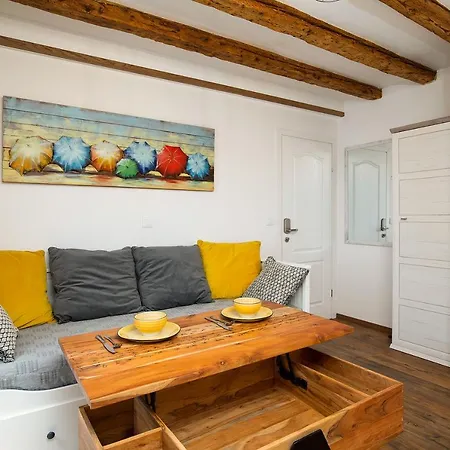 Domus Maximus Appartement Pula